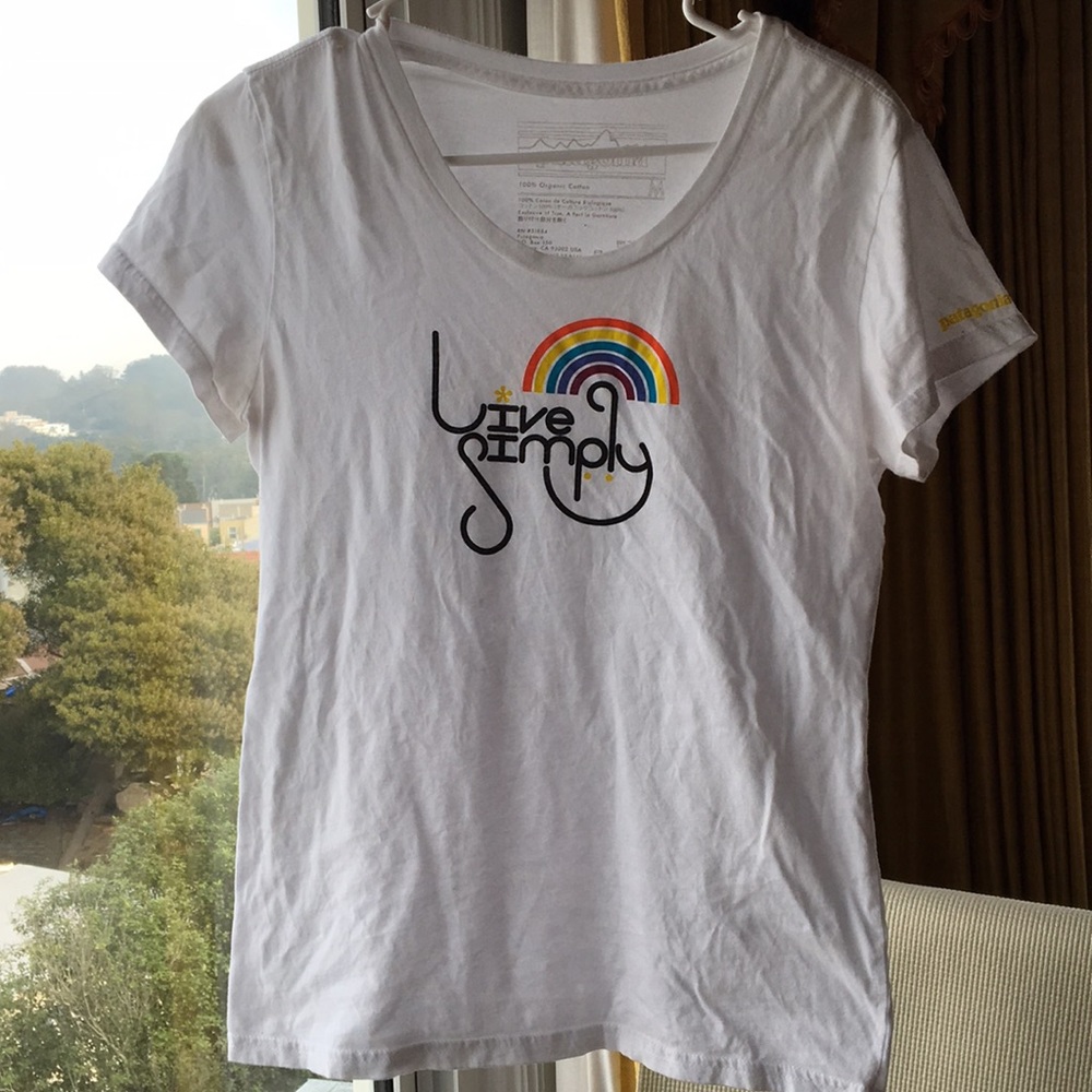 Patagonia Live simply white w/ rainbow T-shirt